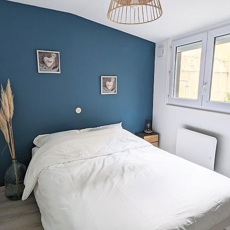 Agreable Maison Renovee En Hyper Centre Avec Patio Pornic Exterior foto